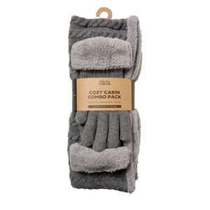 ☕️3️⃣for💲3️⃣0️⃣! Gloves and scarf set!